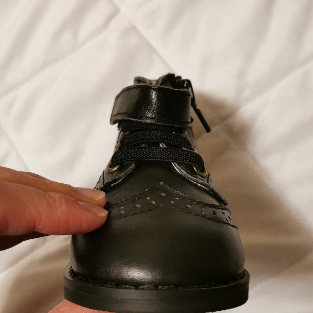 SOLD ON FB- Little Eva Rose & Co Black Leather boots (size 5- baby) - Picture 14 of 14